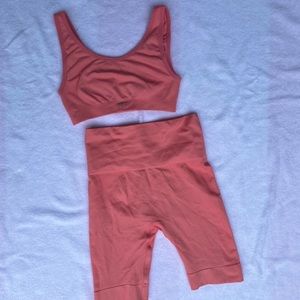 SET ACTIVE bra top and biker shorts